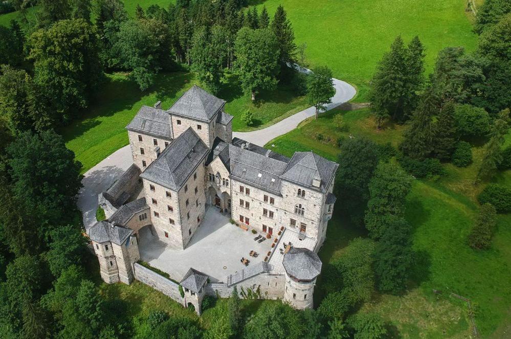 Schlossresidenz Fischhorn Bruck an der Grossglocknerstrasse Exterior photo