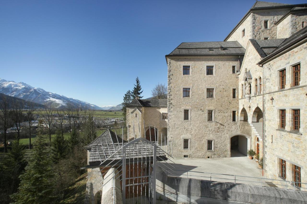 Schlossresidenz Fischhorn Bruck an der Grossglocknerstrasse Exterior photo