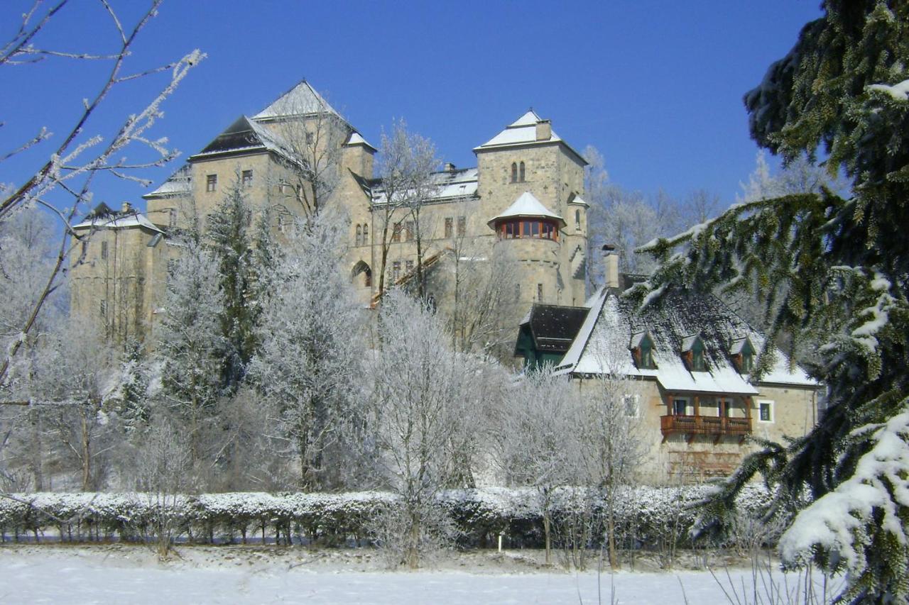 Schlossresidenz Fischhorn Bruck an der Grossglocknerstrasse Exterior photo