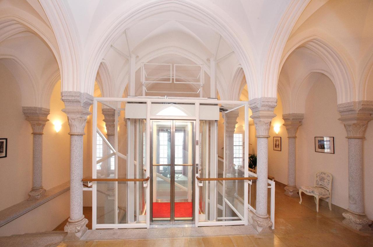Schlossresidenz Fischhorn Bruck an der Grossglocknerstrasse Exterior photo